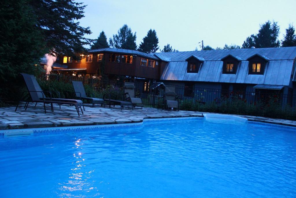 Auberge Le Cheval Bleu Saint-Alphonse-Rodriguez Εξωτερικό φωτογραφία